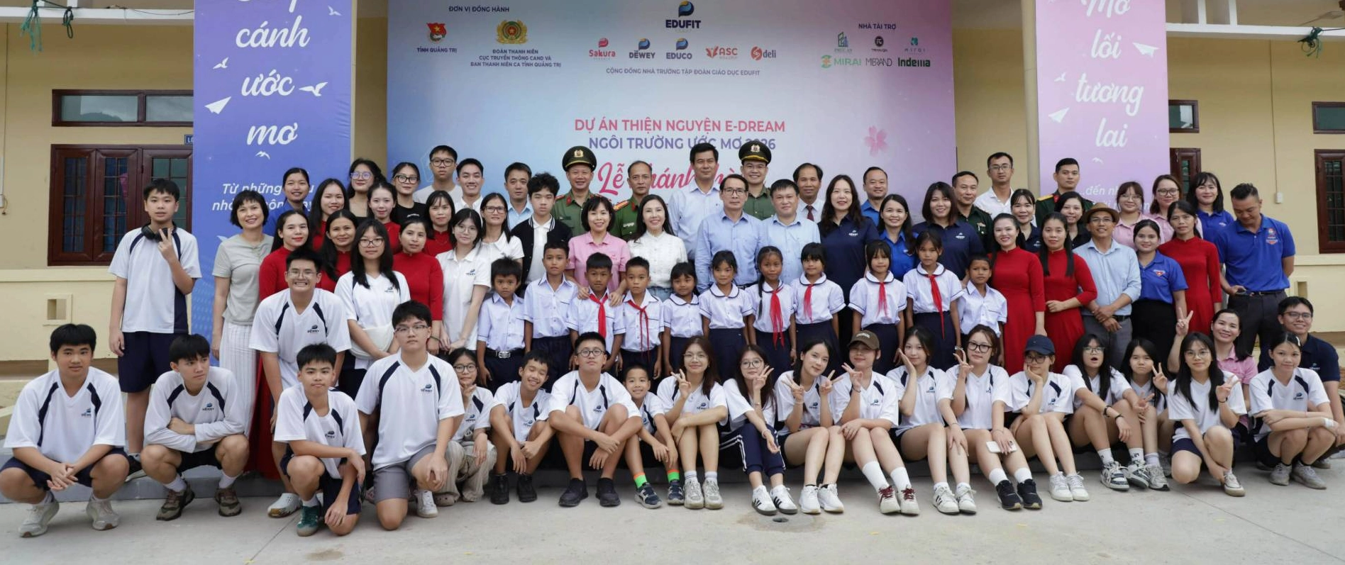 Chuyển trường thuận lợi