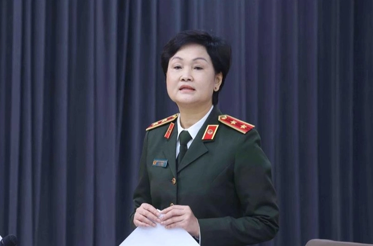 Người dân xin phiếu lý lịch tư pháp
