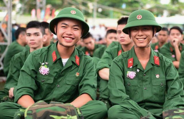 Đang học đại học có phải đi nghĩa nghĩa vụ quân sự không?