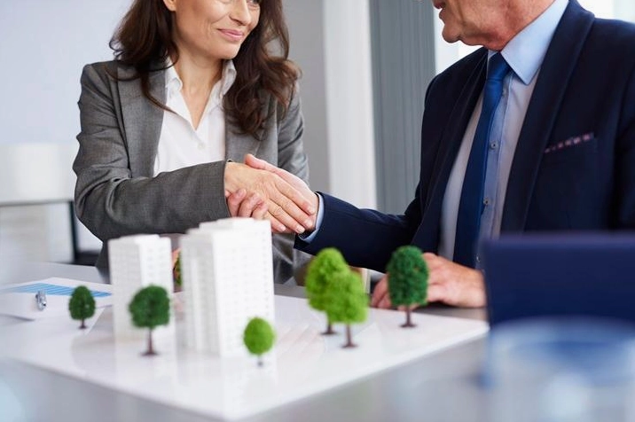 Đặt cọc là hoạt động phổ biến khi mua bán nhà đất