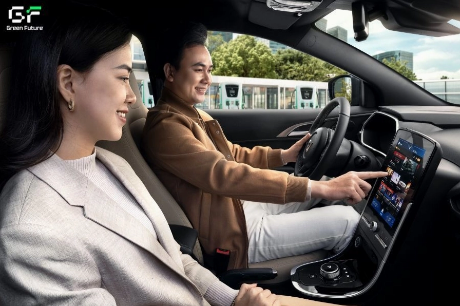 Kiểm tra kỹ xe trước khi ký hợp đồng thuê xe