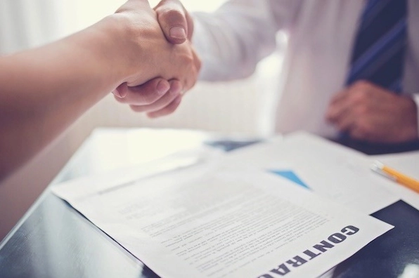 Mẫu hợp đồng ủy quyền toàn phần liên quan tài sản