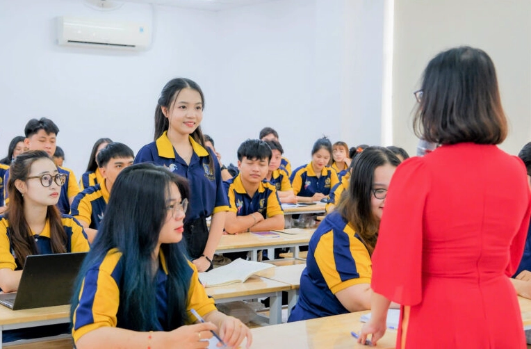Trường Đại học Gia Định